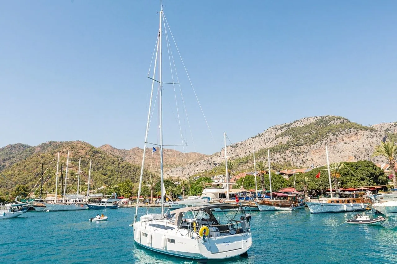 12.35m Göcek Boat Hire - Fotoğraf 1