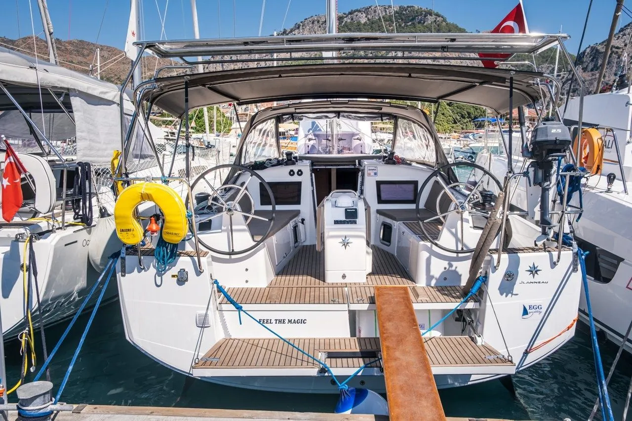 12.35m Göcek Boat Hire - Fotoğraf 2