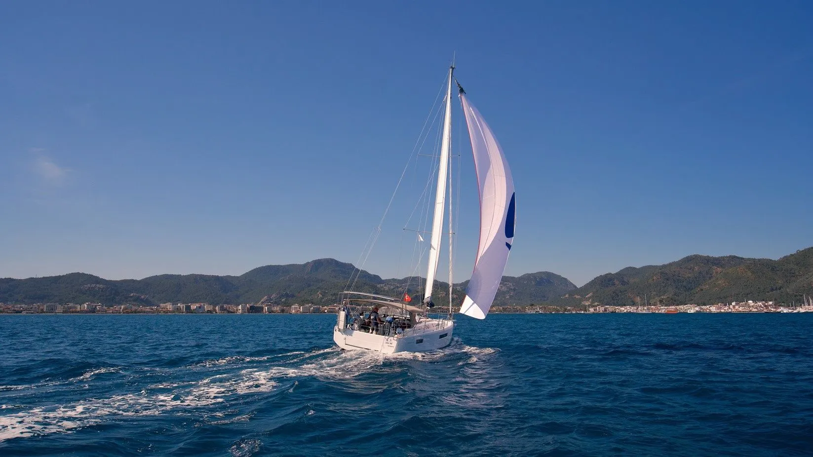 Marmaris 12.35m Kiralık Yelkenli Yat - Fotoğraf 5