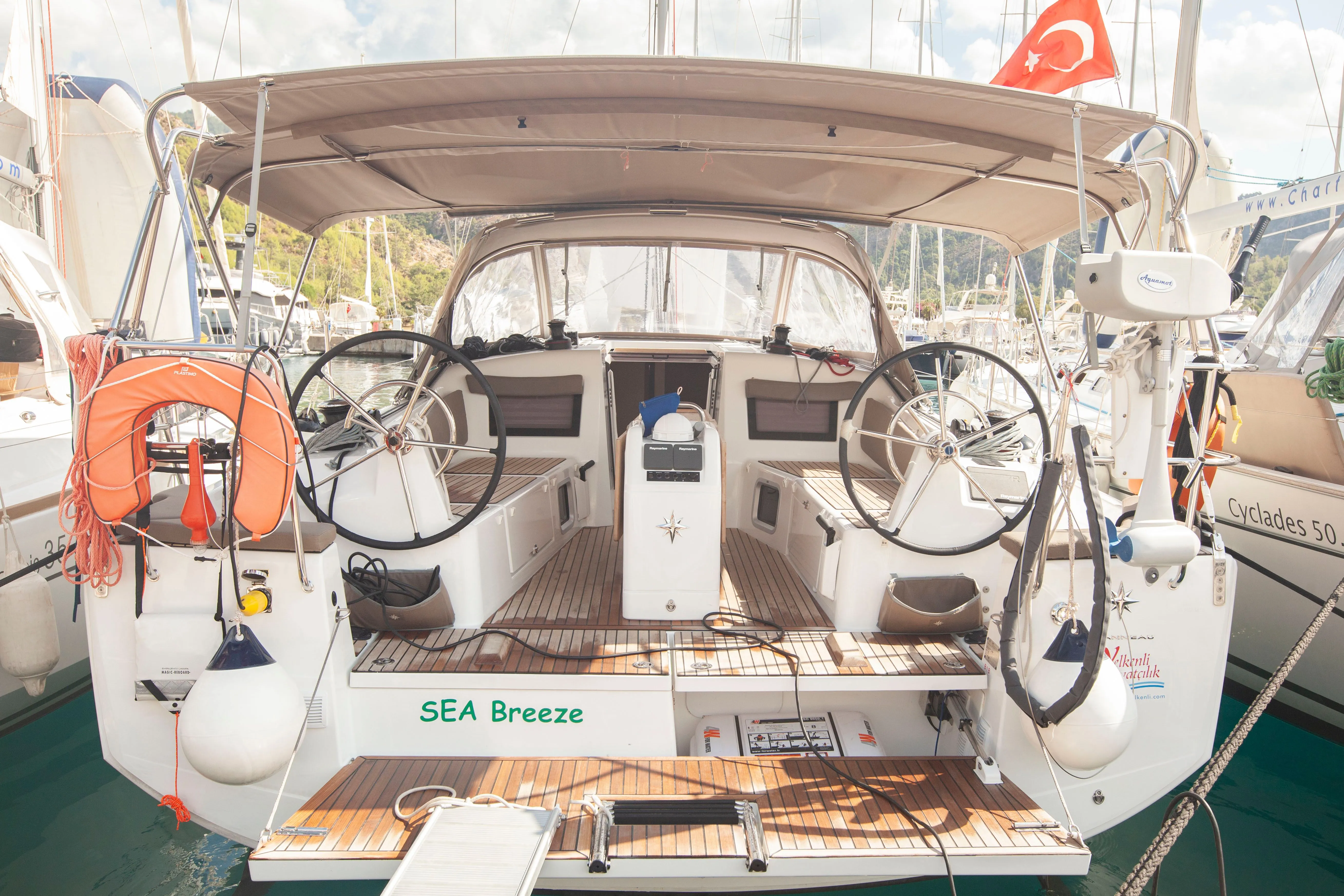 12.95м аренда Jeanneau Sun Odyssey 410 в Орхание - Fotoğraf 1