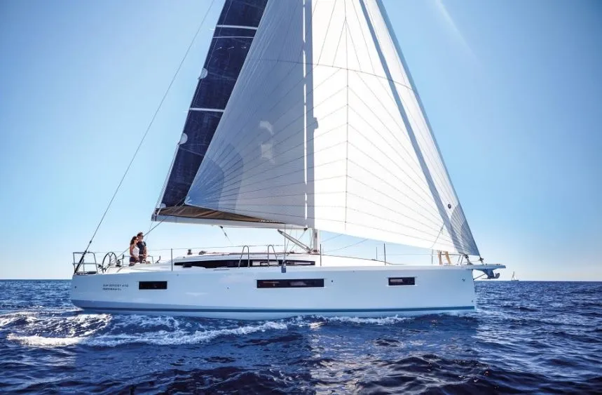 Charter a 12.35m 3 Cabin Sailing Yacht in Marmaris - Fotoğraf 1