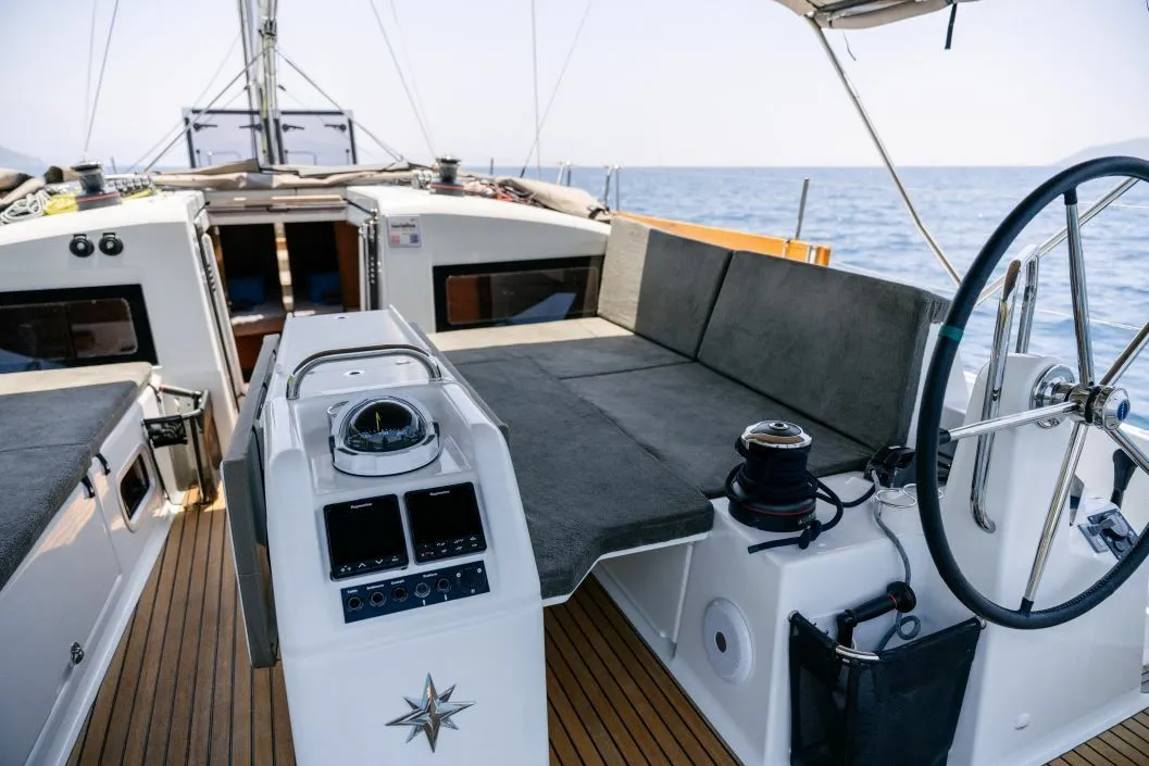 13.39m Göcek Jeanneau Sun Odyssey 440 Hire - Fotoğraf 5