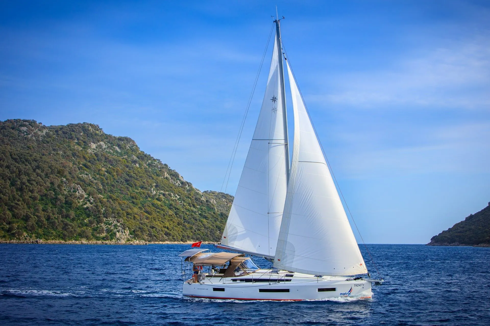 Исследуйте Гёчек на арендованном Jeanneau Sun Odyssey 440 длиной 13.41м - Fotoğraf 1