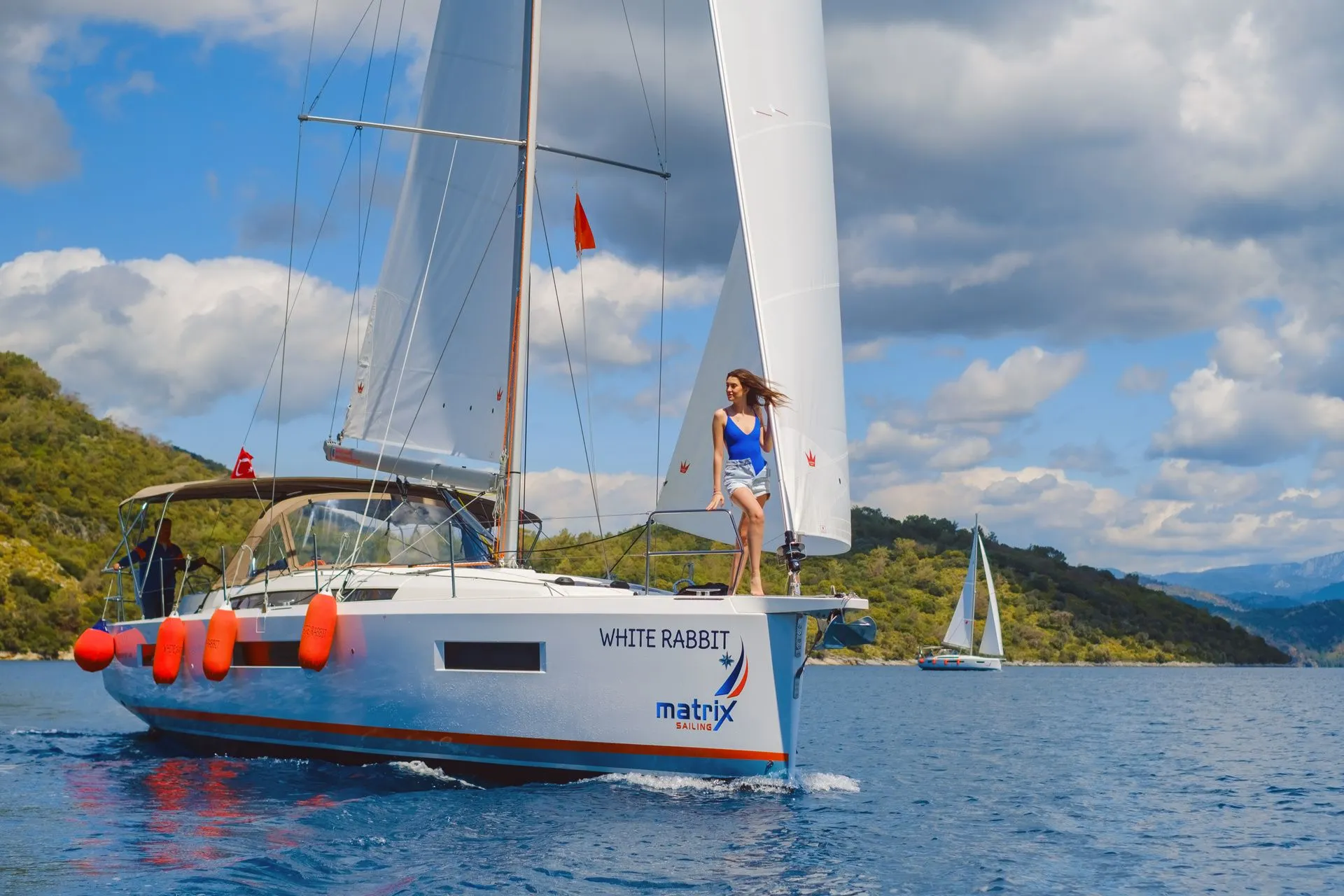 Rent a 13m 4 Cabin Sailing Yacht in Göcek - Fotoğraf 1