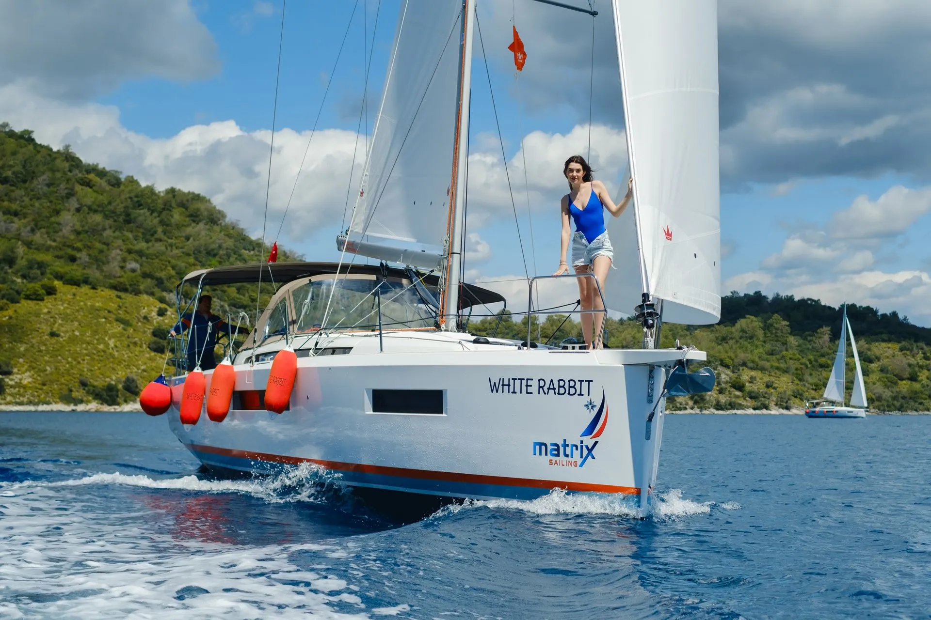 Rent a 13m 4 Cabin Sailing Yacht in Göcek - Fotoğraf 4