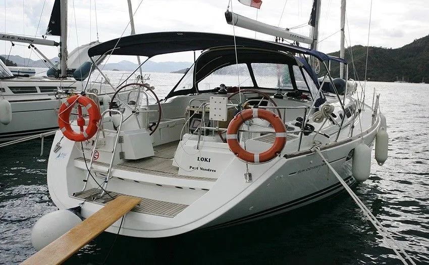 Marmaris Kiralık Jeanneau Sun Odyssey 44i 13.75m  - Fotoğraf 4