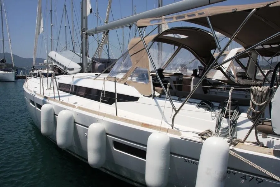 Marmaris Kiralık Jeanneau Sun Odyssey 479 14.43m Yelkenli Yat - Fotoğraf 5