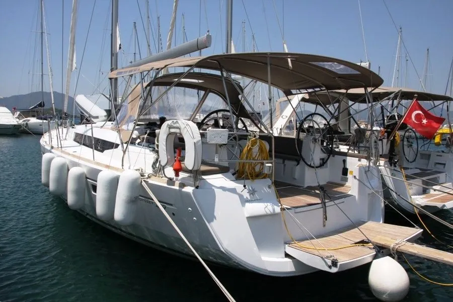 Marmaris Kiralık Jeanneau Sun Odyssey 479 14.43m Yelkenli Yat - Fotoğraf 1
