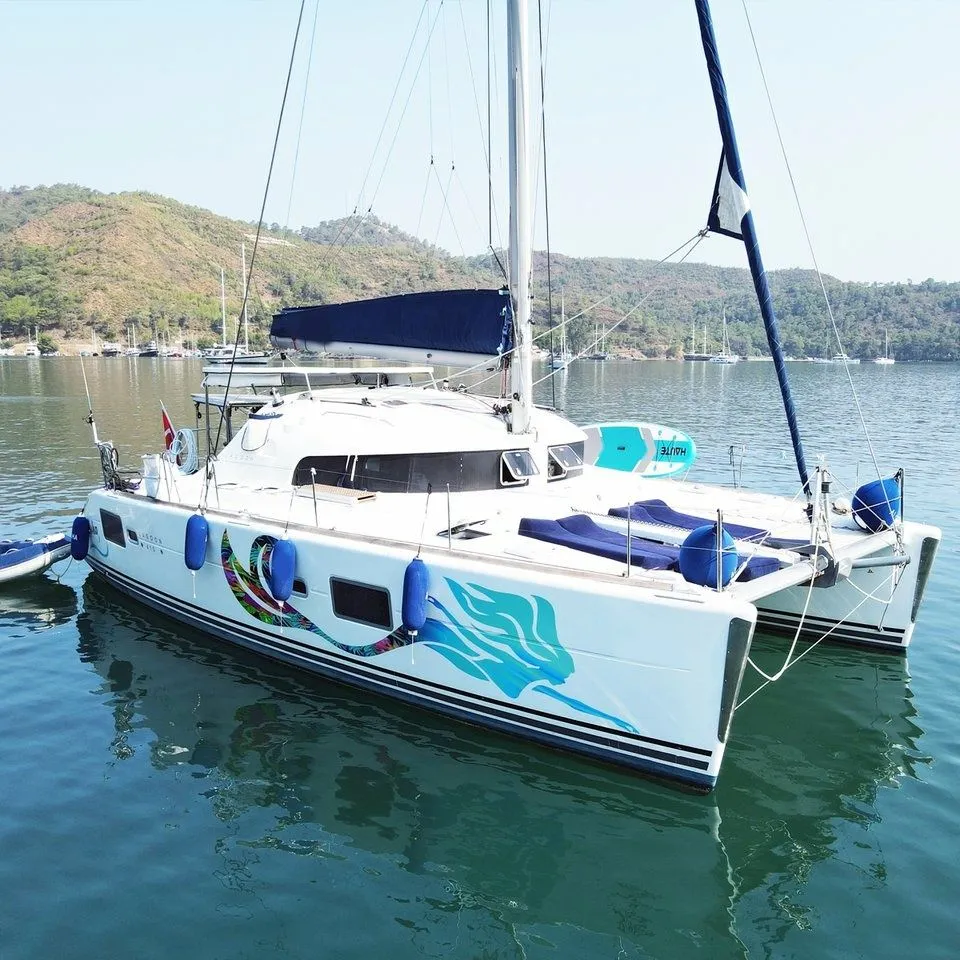 Взять в чартер 12.37м Lagoon 410 S2 катамаран в Фетхие - Fotoğraf 1