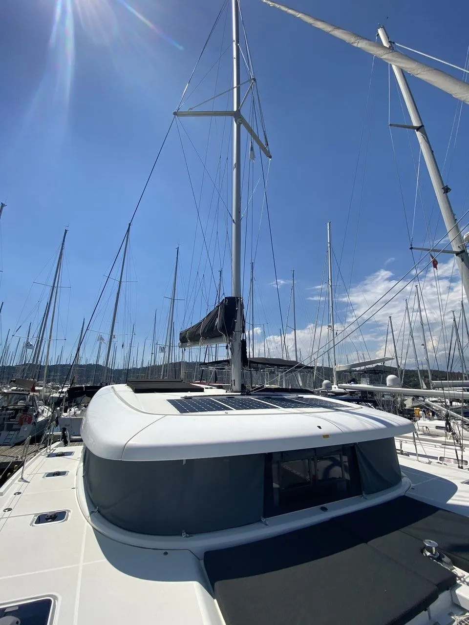 Rent a 12.8m 4 Cabin Catamaran in Fethiye - Fotoğraf 3