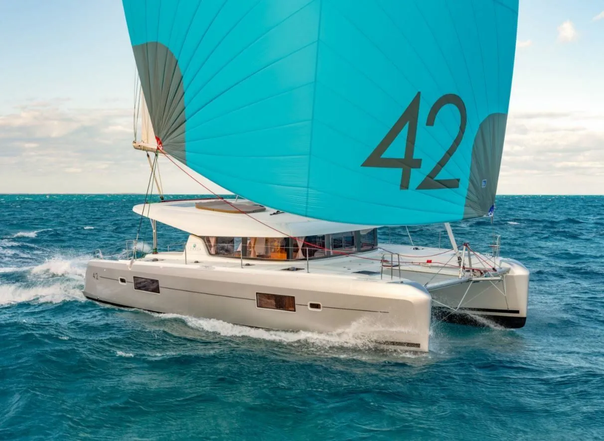 Sail Proteus 42: Komfort & Stil auf See - Fotoğraf 1