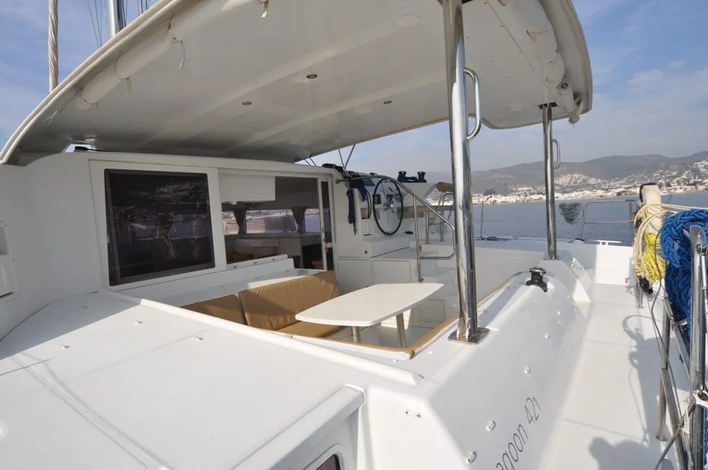12.61m Turgutreis Lagoon 421 Hire - Fotoğraf 5