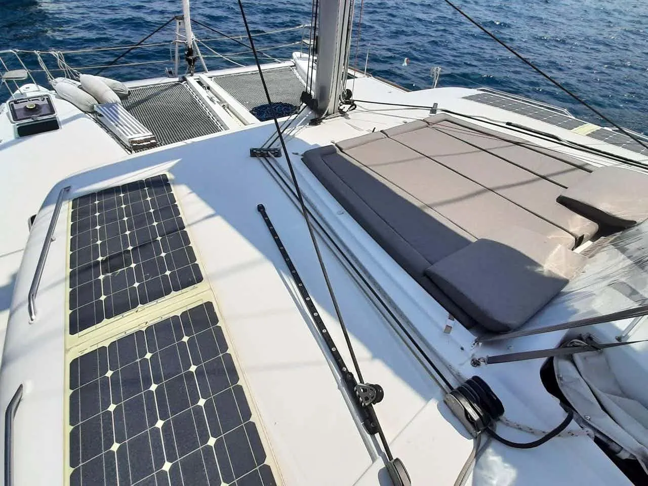 13.96m Marmaris 4 Cabin Catamaran Hire - Fotoğraf 5