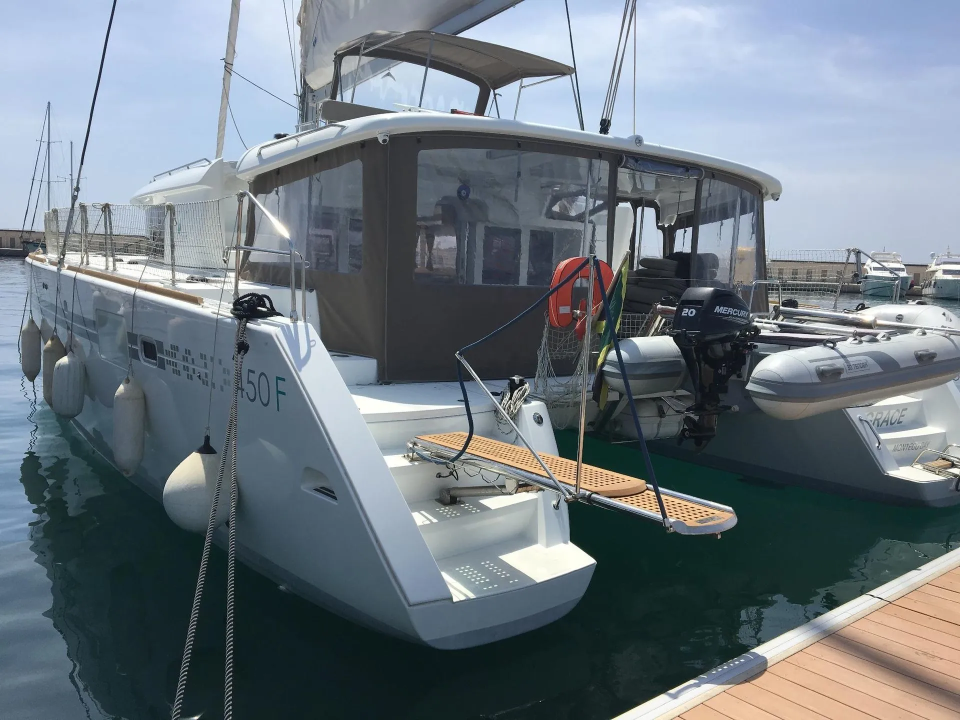Grace 2: Komfort & Stil auf dem Lagoon 450 F - Fotoğraf 1