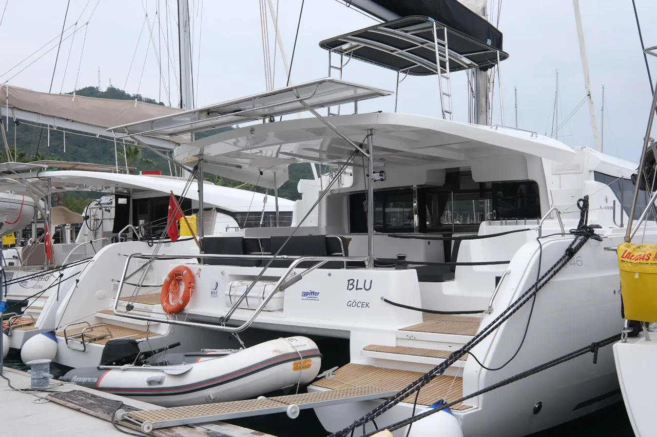 Charter a 13.99m Catamaran Lagoon 46 in Göcek - Fotoğraf 1