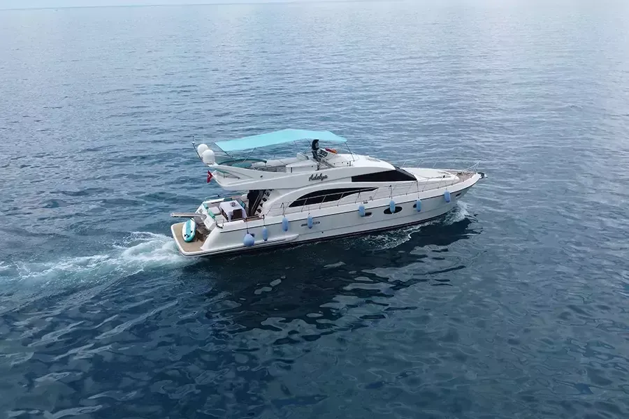 Antalya 20m Kiralık 3 Kabinli Motoryat - Fotoğraf 3