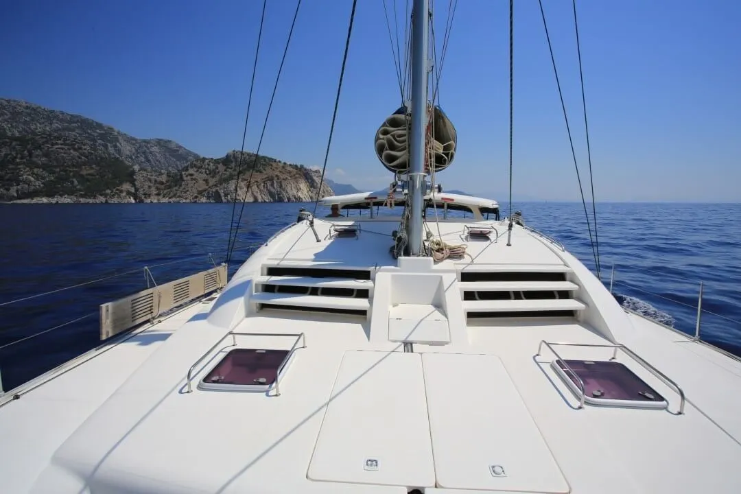 Charter a 12.95m 6 Cabin Catamaran in Marmaris - Fotoğraf 3