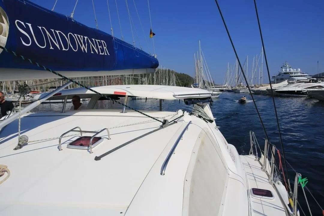 Charter a 12.95m 6 Cabin Catamaran in Marmaris - Fotoğraf 4
