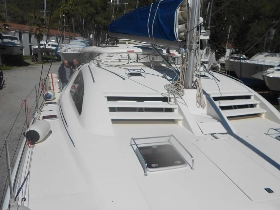 Explore Fethiye on a 12.95m Rental Catamaran Leopard 434 - Fotoğraf 5