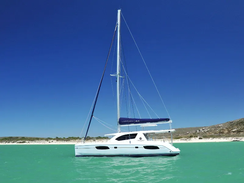 12.98m Marmaris Catamaran Leopard 44 Hire - Fotoğraf 4