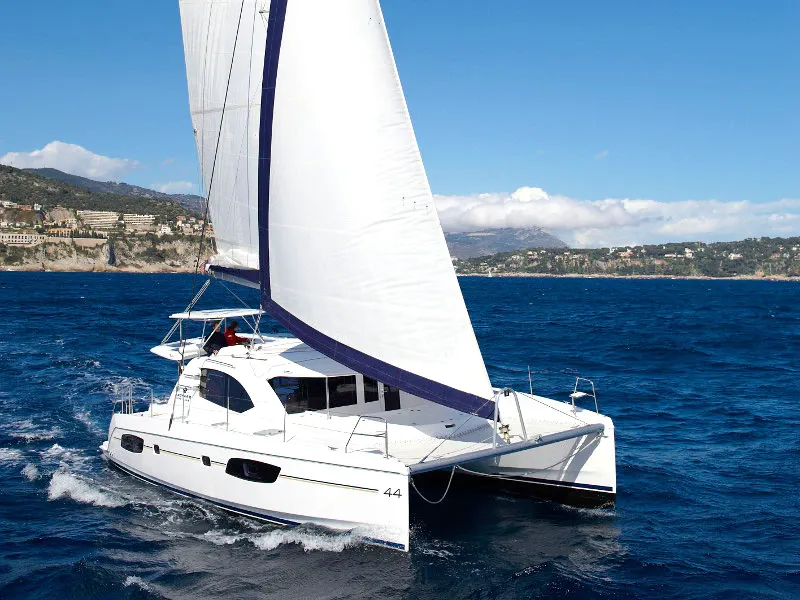 12.98m Marmaris Catamaran Leopard 44 Hire - Fotoğraf 3