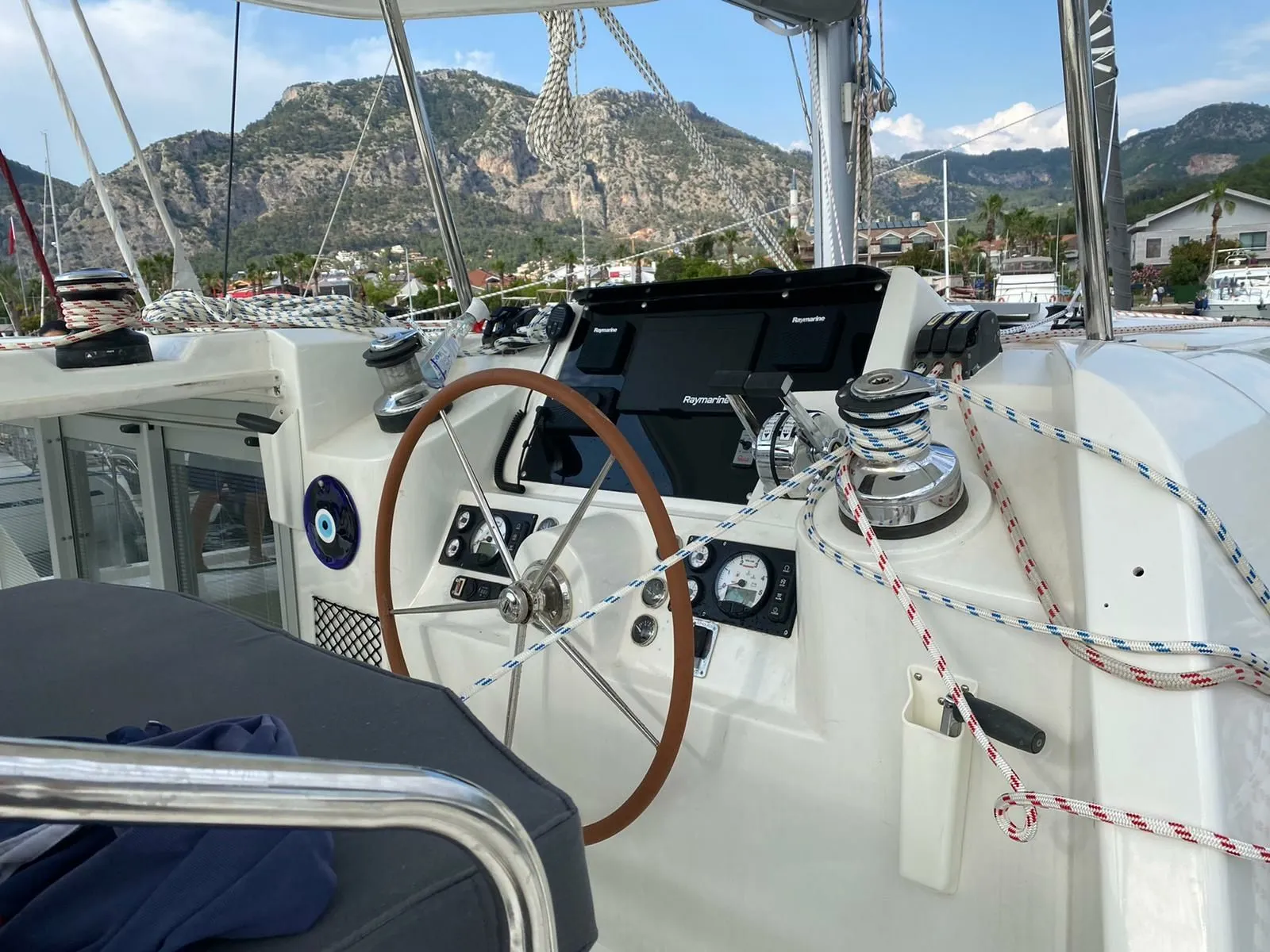 Göcek 14.75m Kiralık 5 Kabinli Katamaran - Fotoğraf 5