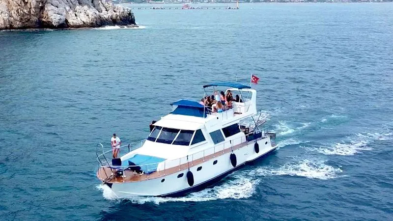 Sahmeran: 2023 Yenilenmiş, Klima ve Flybridge Keyfi - Fotoğraf 2