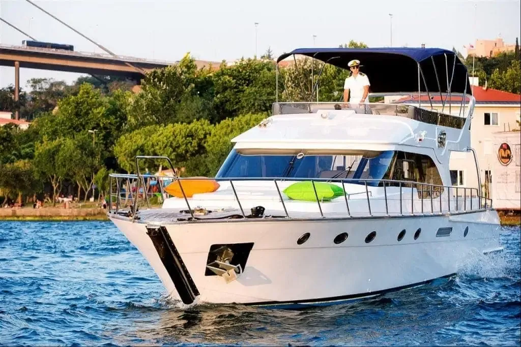 Su-a: Konforlu 21m Motor-Yacht İstanbul'da - Fotoğraf 3
