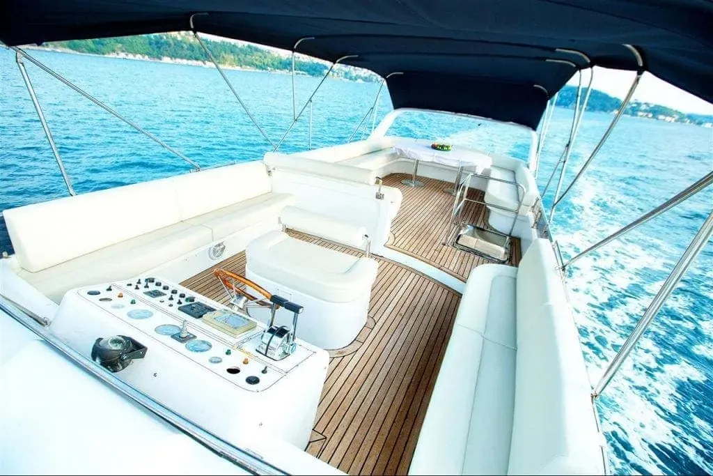 Su-a: Konforlu 21m Motor-Yacht İstanbul'da - Fotoğraf 4