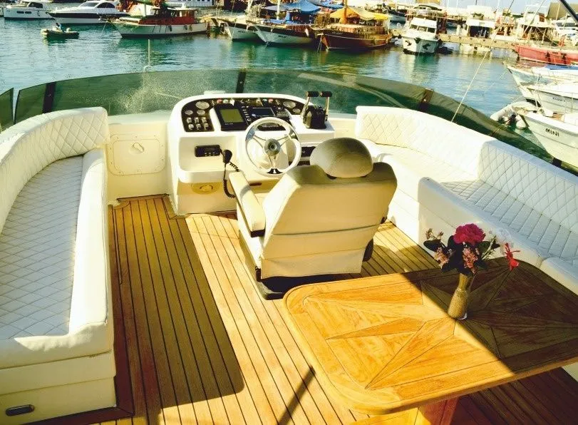 Eliza 1: Konforlu 16m Motor-Yacht Kemer'de - Fotoğraf 4