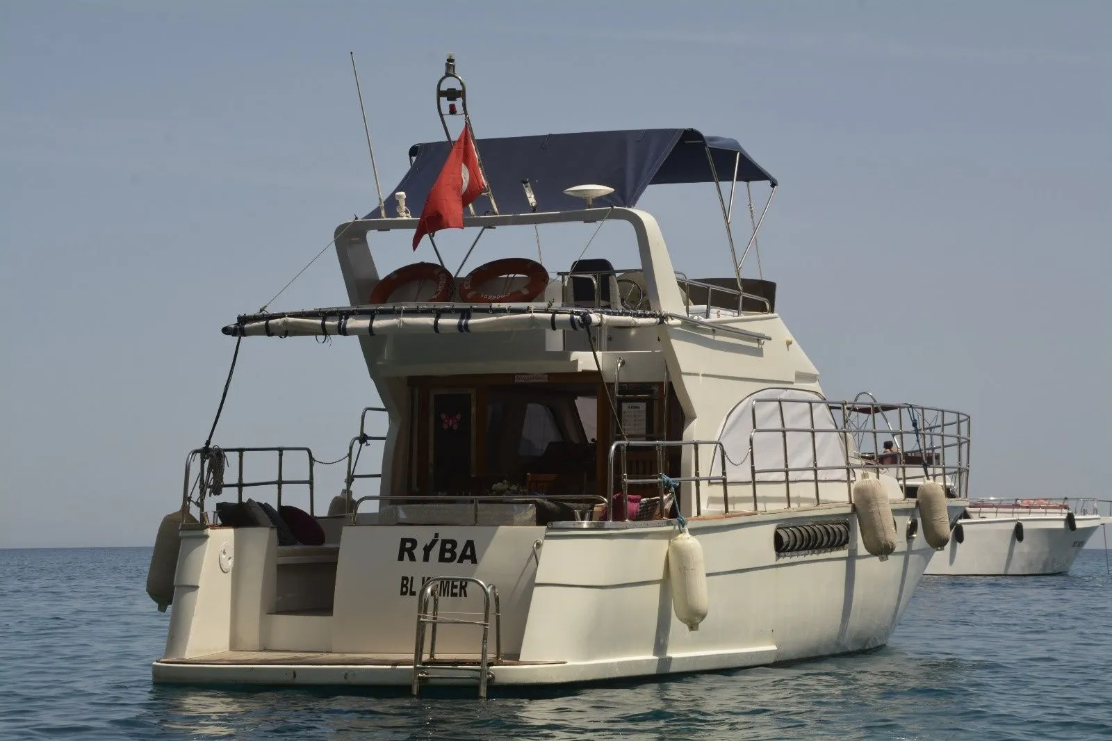 Riba 2020: Stylish 15m Motor-Yacht with Flybridge - Fotoğraf 1