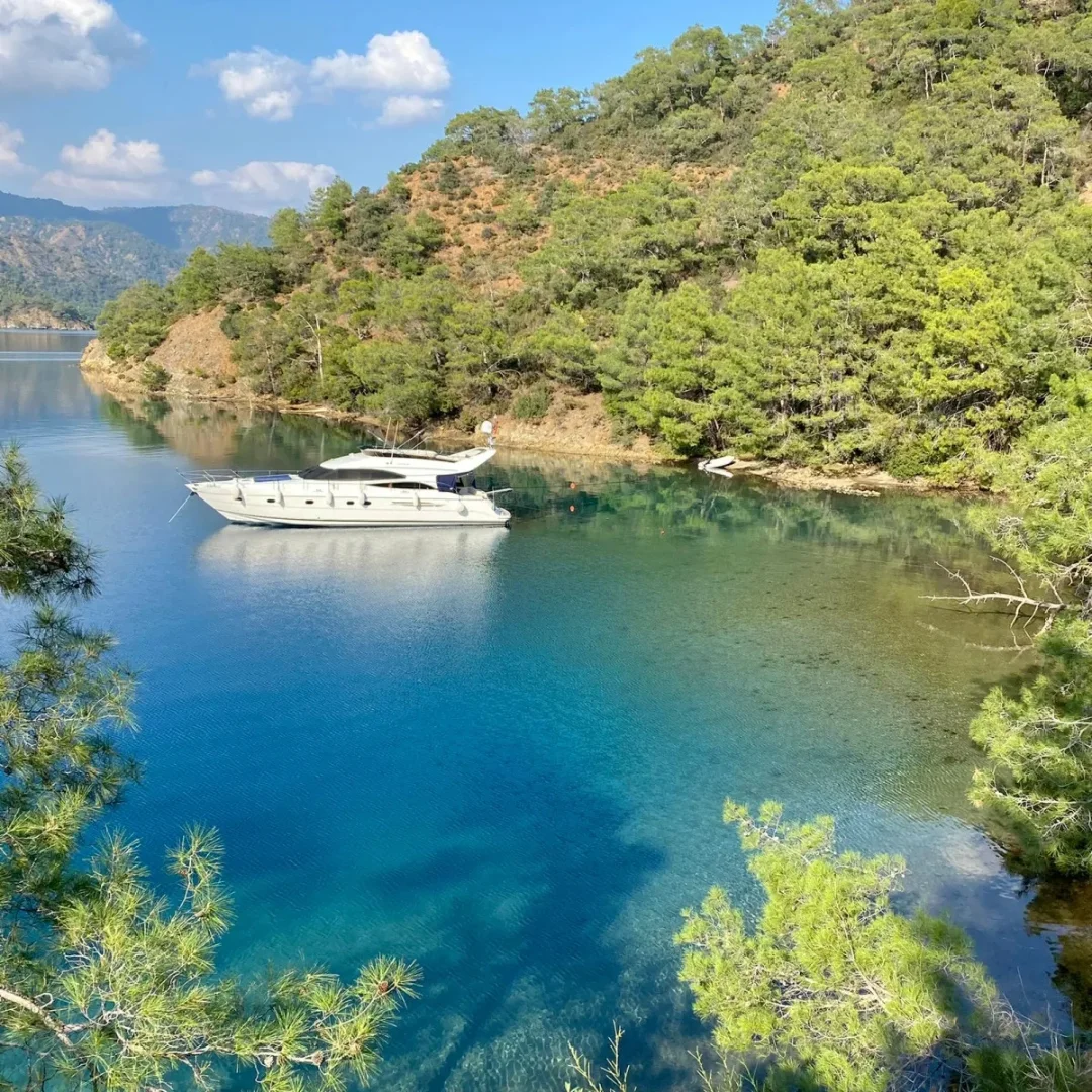 Queen S Princess 61 Göcek'te Lüks Motor-Yacht - Fotoğraf 2