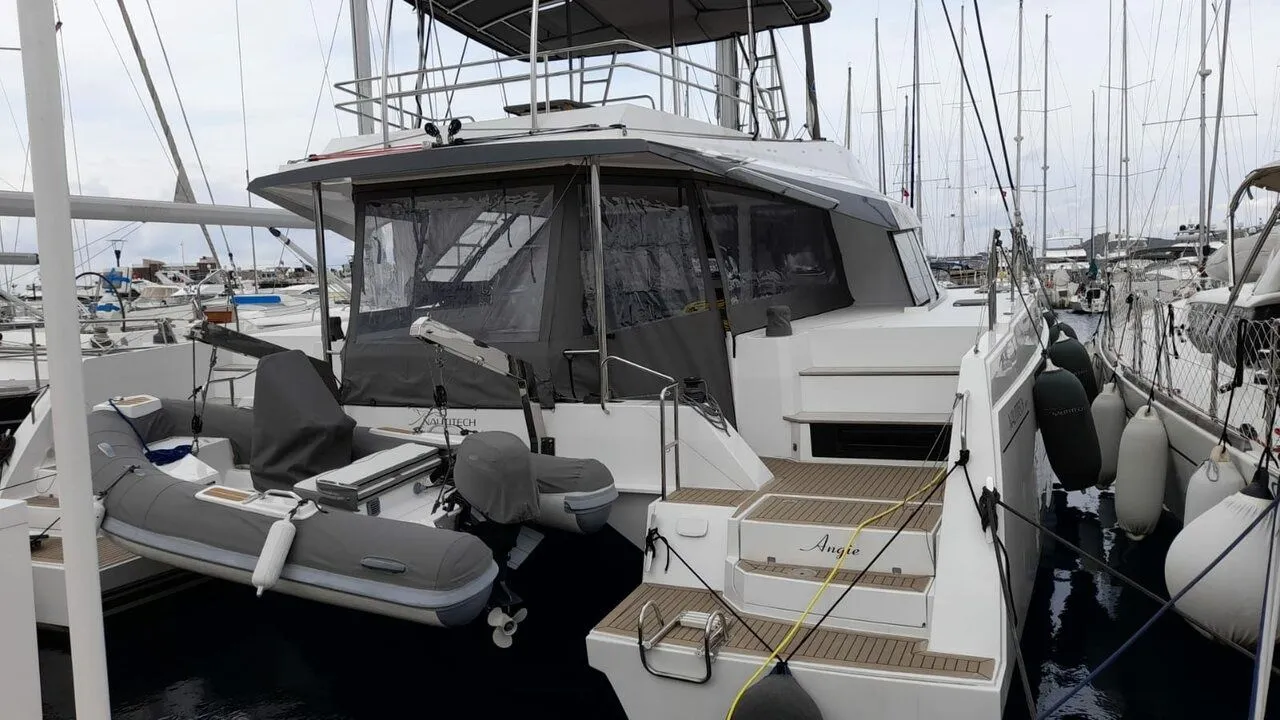13.79m Yalikavak Nautitech 46 Fly Catamaran Hire - Fotoğraf 1