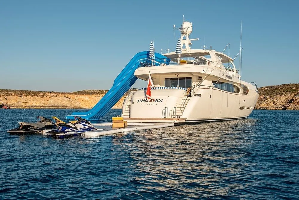 Explore Bodrum on a 35.51m 5 Cabin Motor Yacht Rental - Fotoğraf 2