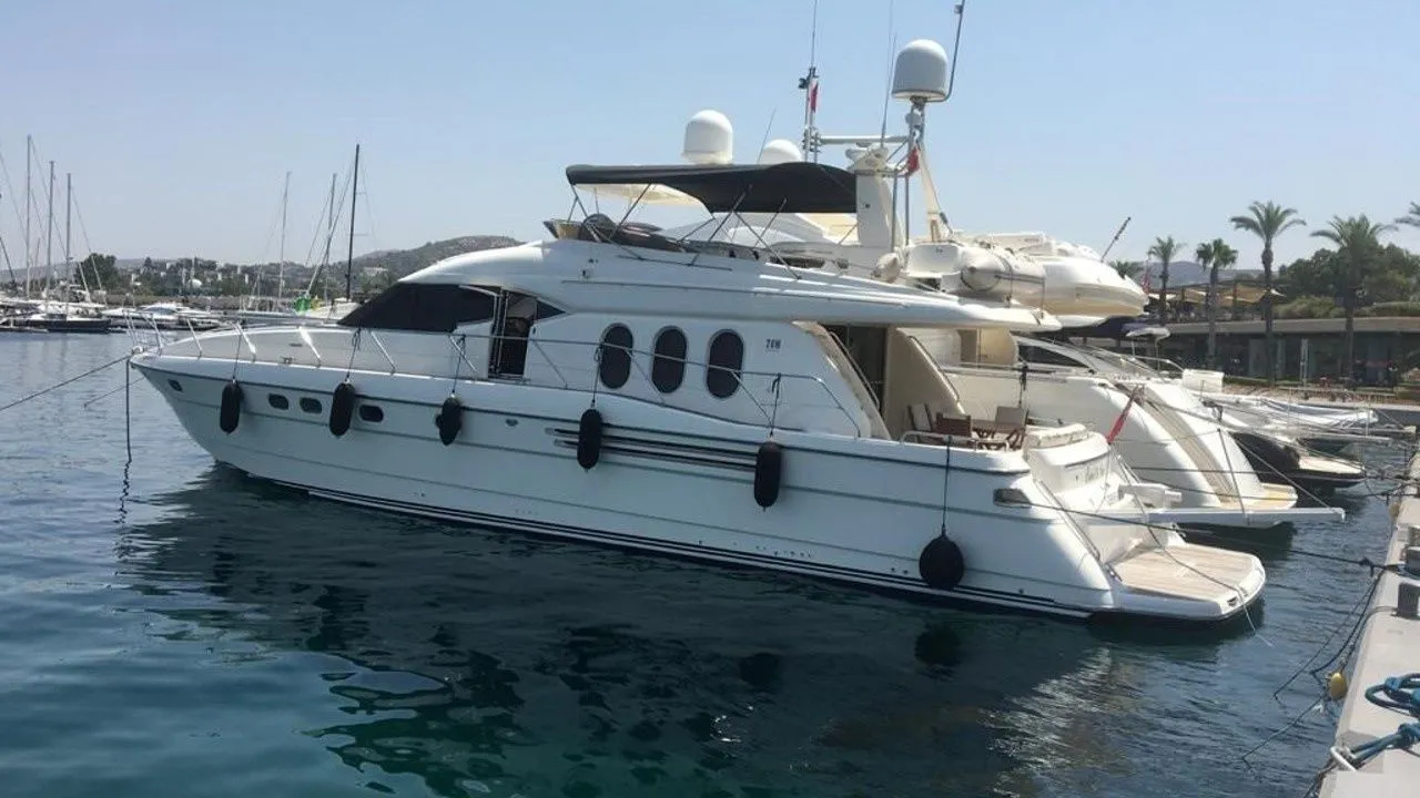 Bodrum Kiralık Princess 20 20m Motoryat - Fotoğraf 1