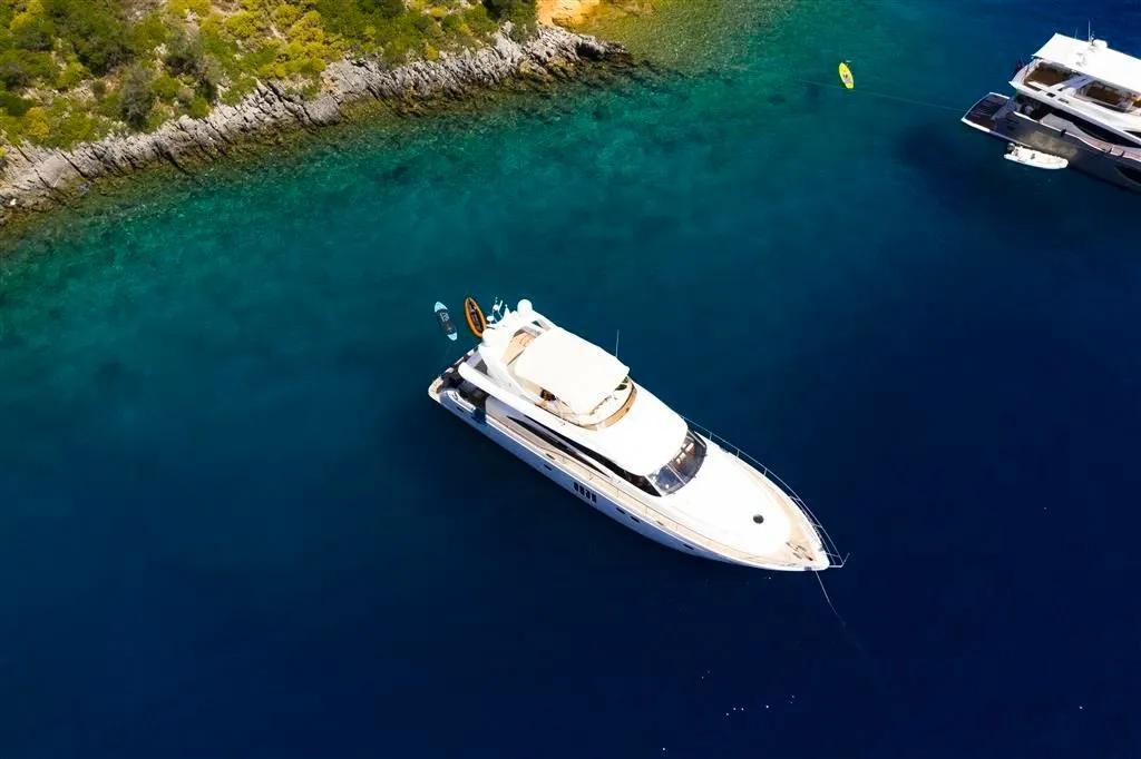 Rent a 21.56m Motor Yacht in Göcek - Fotoğraf 3