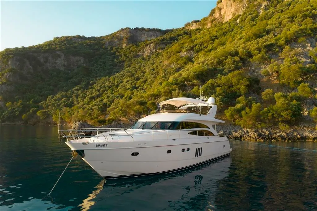 Rent a 21.56m Motor Yacht in Göcek - Fotoğraf 2