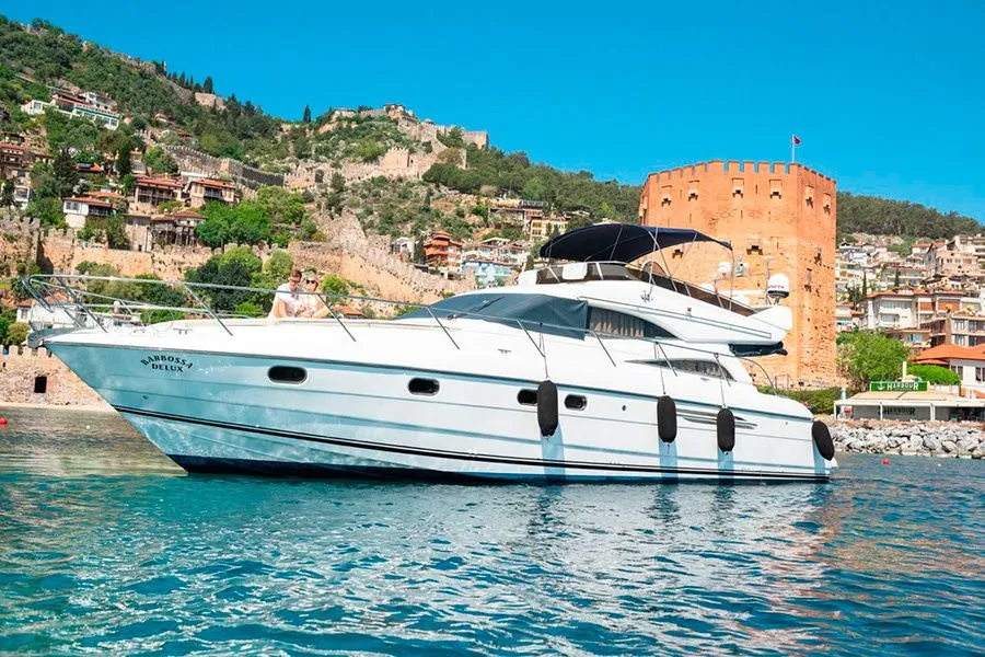 Alanya Kiralık Princess 56 18m Motoryat - Fotoğraf 1