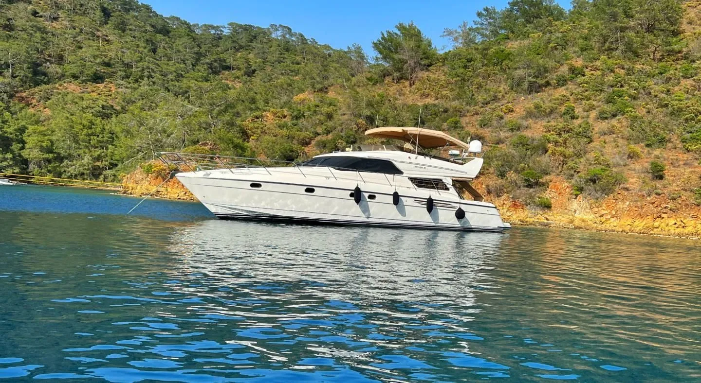 18.7m Göcek 3 Cabin Motor Yacht Hire - Fotoğraf 2