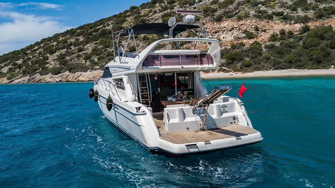 Bodrum Kiralık Princess 60 20m Motoryat - Fotoğraf 4