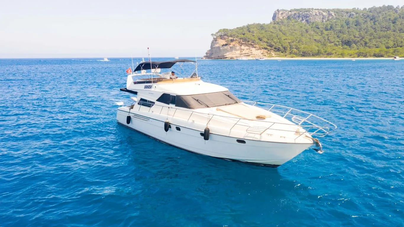 Göcek 18m Kiralık Princess 70 Motoryat - Fotoğraf 1