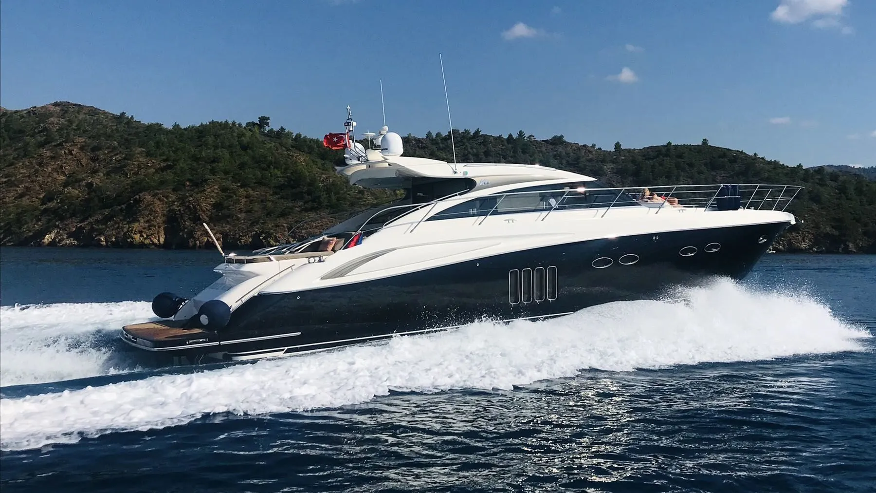 Исследуйте Гёчек на арендованном Princess V62 длиной 19.4м - Fotoğraf 4