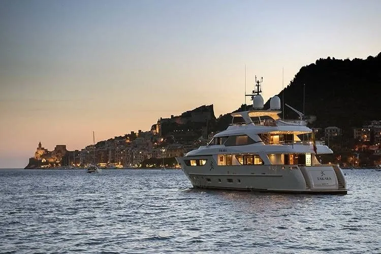Bodrum 38.5m Kiralık Sanlorenzo 126 Motoryat - Fotoğraf 4