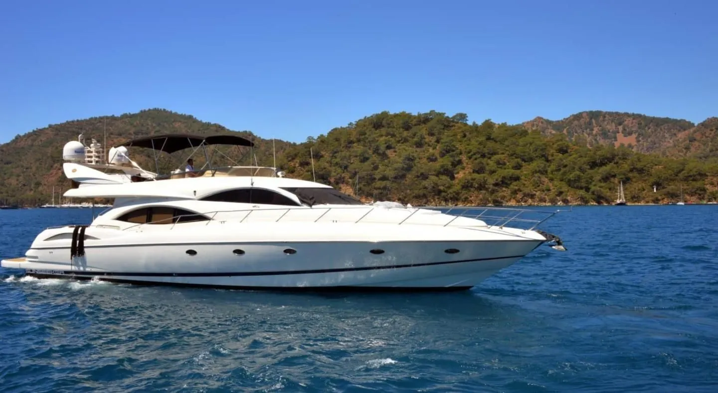 Взять в чартер 24м Sunseeker Manhattan 74 моторная яхта в Гёчек - Fotoğraf 1