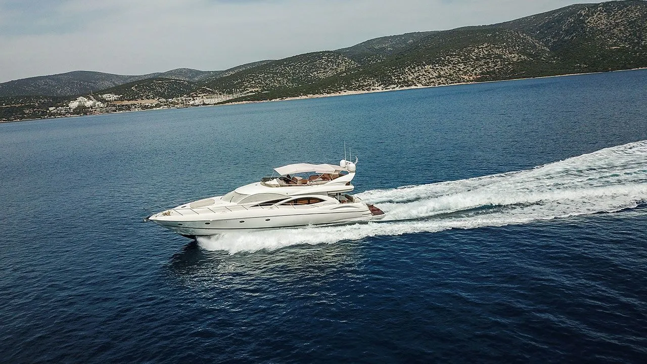 Bodrum 25m Kiralık Sunseeker Manhattan 74 Motoryat - Fotoğraf 3
