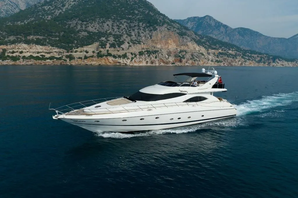 Antalya 25.5m Kiralık Motoryat Sunseeker Manhattan 80 - Fotoğraf 4