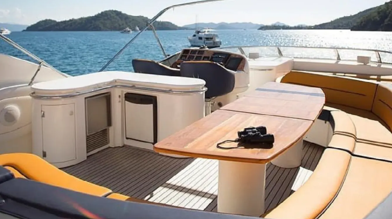 Göcek Kiralık Sunseeker Manhattan 80 24.5m  - Fotoğraf 3
