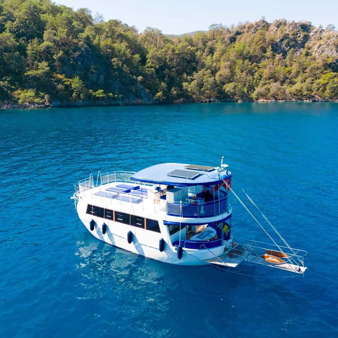 Explore Fethiye on a 13m Rental Trawler 24 - Fotoğraf 2