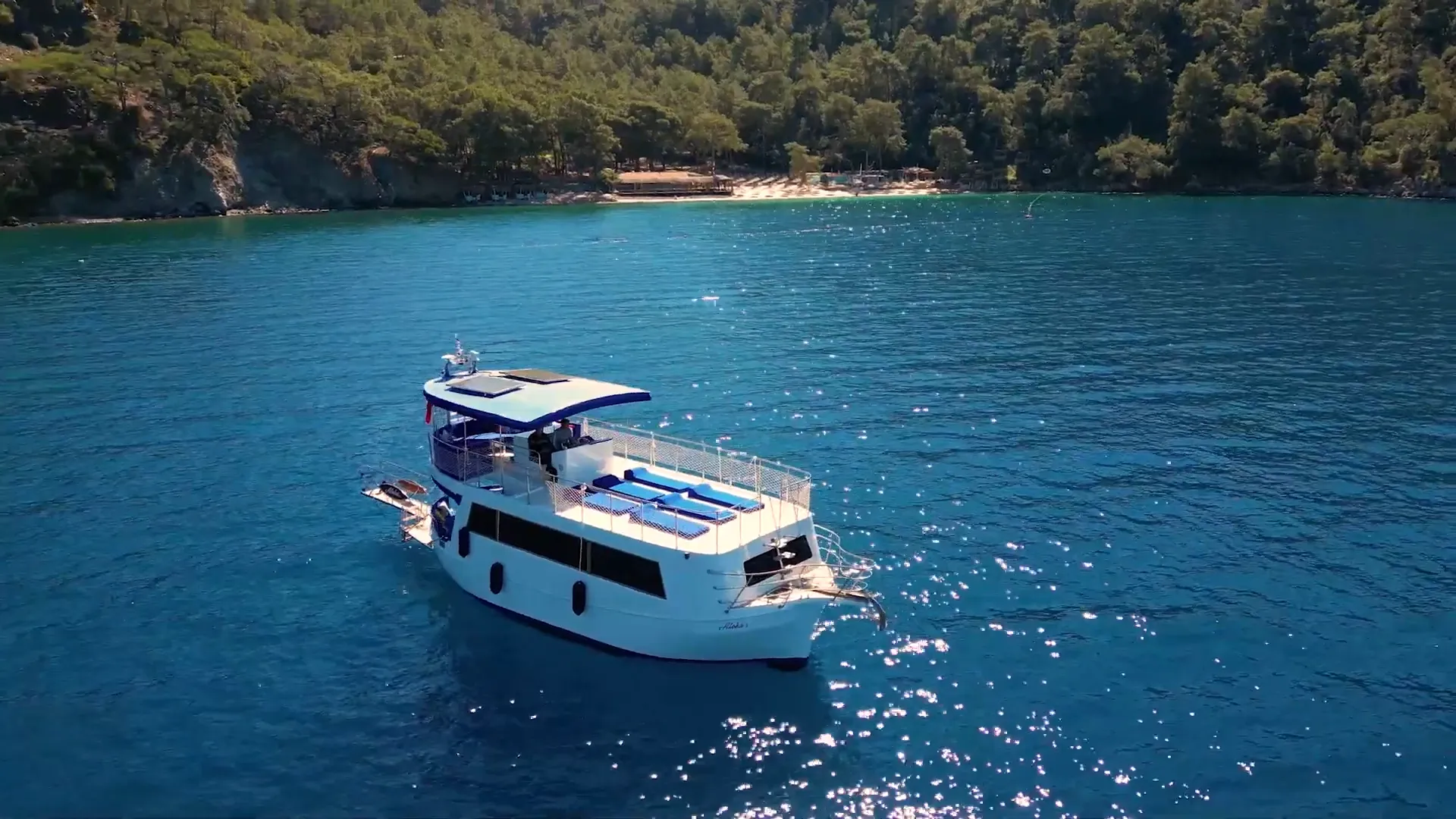 Explore Fethiye on a 13m Rental Trawler 24 - Fotoğraf 5