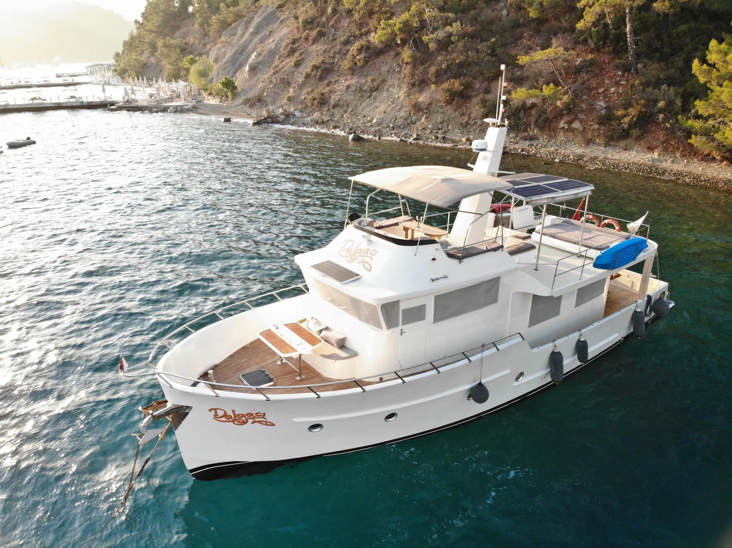 Göcek 16m Kiralık Motoryat Trawler 24 - Fotoğraf 4